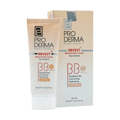 ویژگی های بی بی کرم SPF40 پرودرما ایجاد پوشش یکنواخت روی پوست و هماهنگ با رنگ طبیعی پوست کمک به رفع آثار خستگی پوستی ناشی از فعالیت روزانه حفاظت از پوست در برابر پرتوهای مضر نور خورشید حاوی عصاره جینسینگ، چای سبز و کتان پوشاننده منافذ باز و لکه‌های پوستی مناسب پوست‌های چرب و جوشدار پوشاننده و مرطوب کننده رنگی قابلیت جذب سریع روی پوست دارای خاصیت ضد آفتاب بسیار سبک فاقد پارابن فاقد چربی